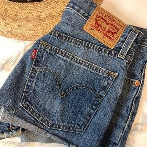Levi’s 501 denim high waisted shorts